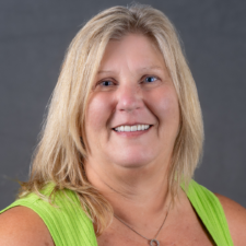 Kathy Leavens